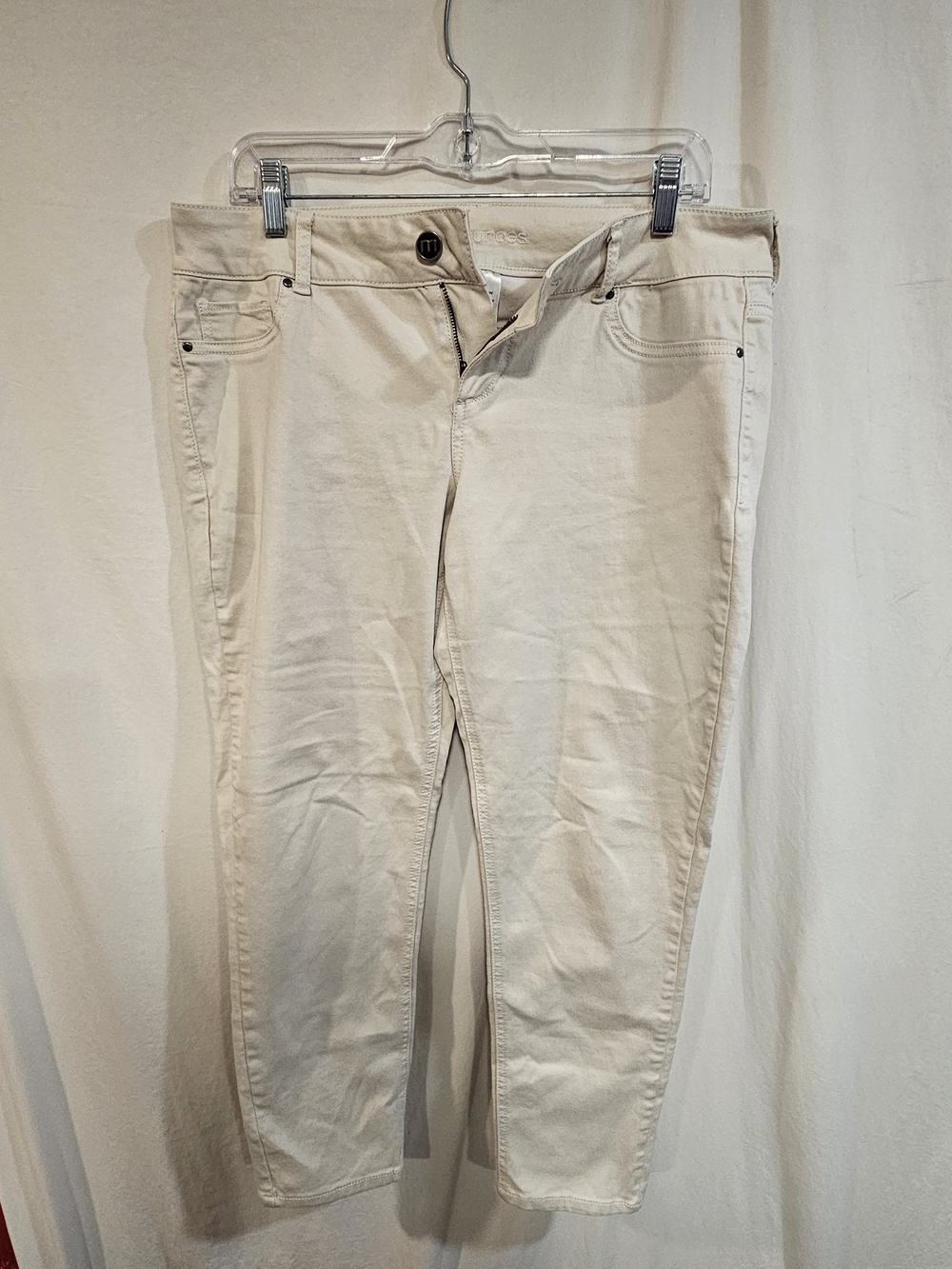 Maurices Slim Straight Women's Pants in Cream